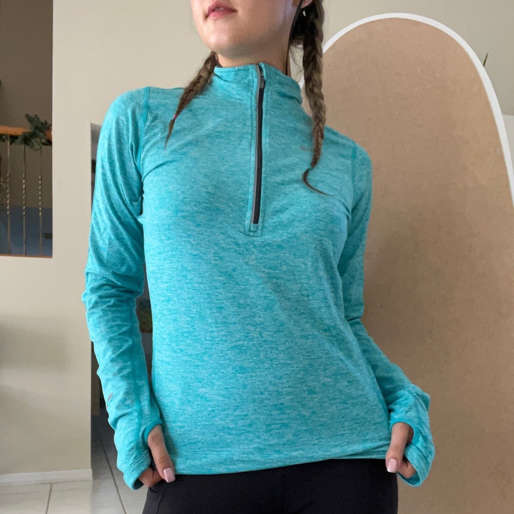 NIKE Dry Fit Long Sleeve Running Top XS